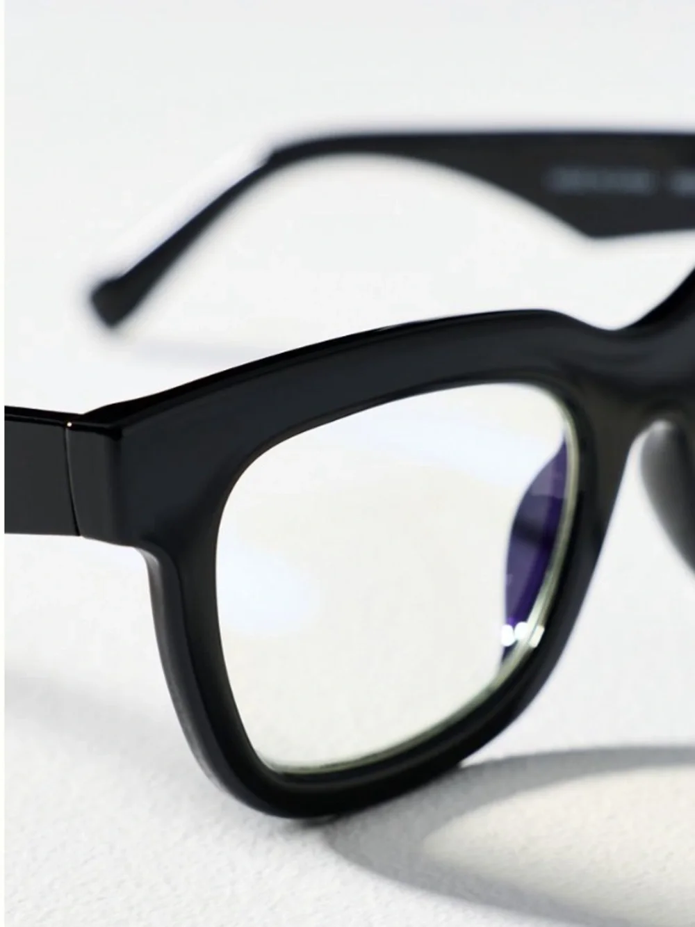 Anthropologie AJ Morgan Curved Square Readers NWT
